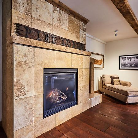 3 Pines Lodge Muskoka Гантсвілл Екстер'єр фото