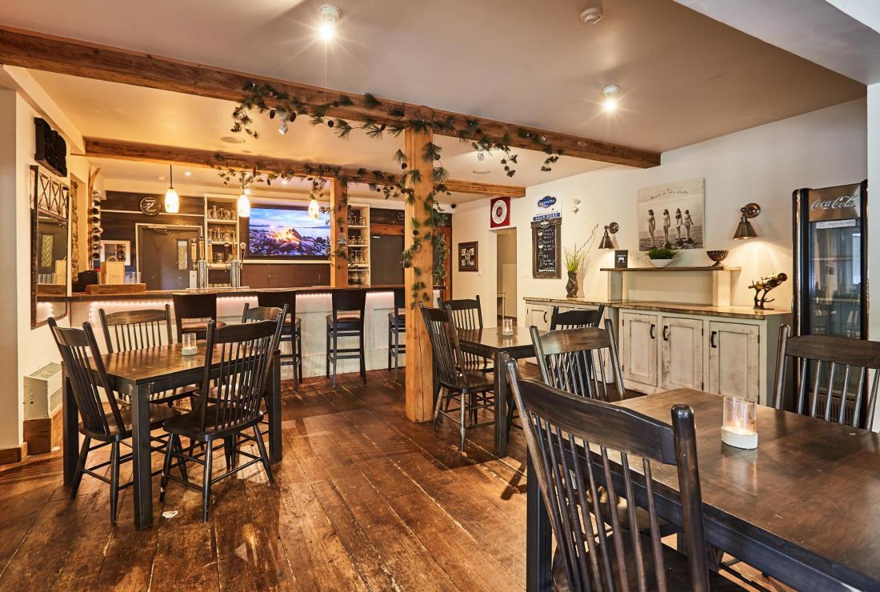 3 Pines Lodge Muskoka Гантсвілл Екстер'єр фото