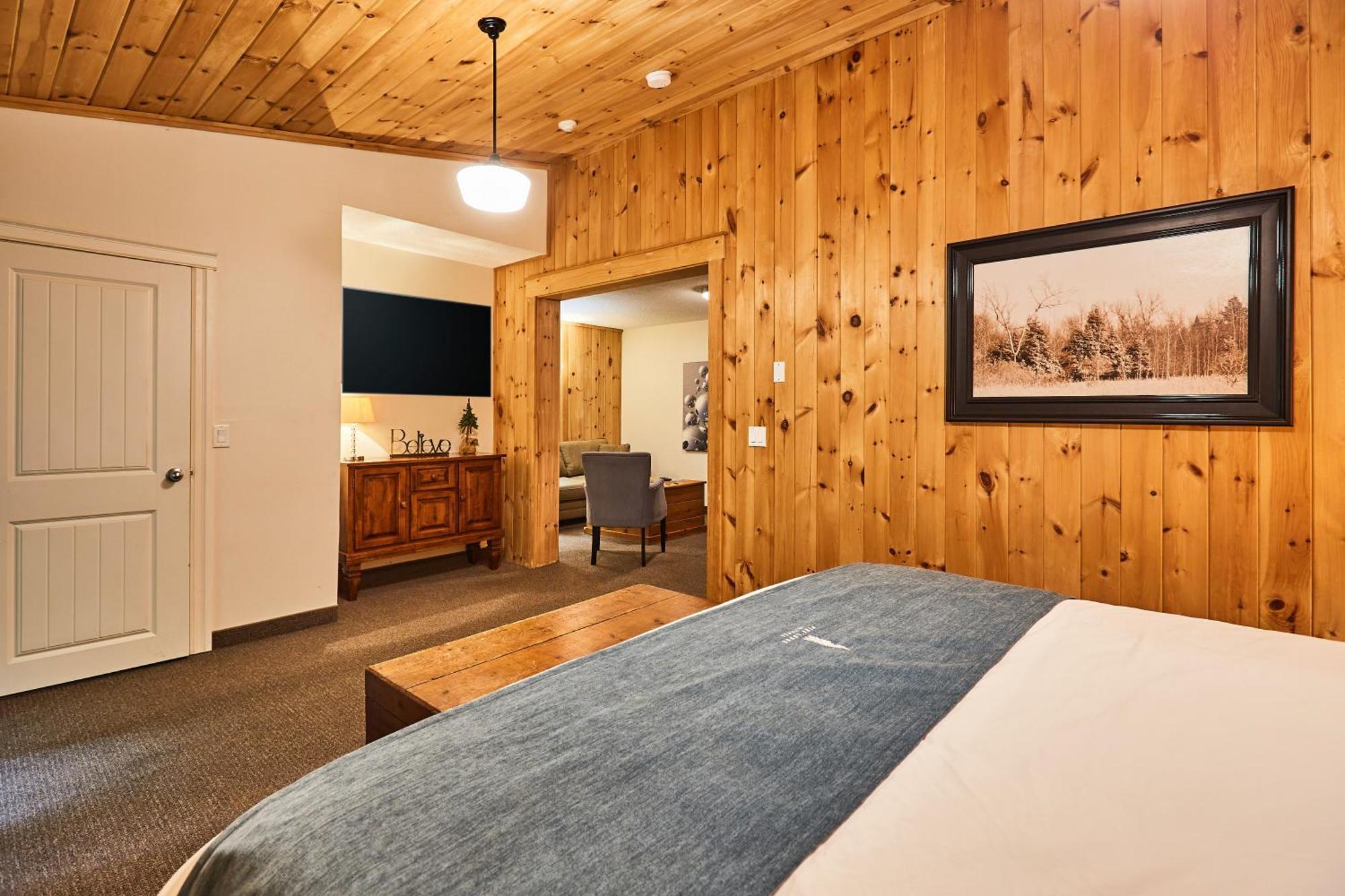 3 Pines Lodge Muskoka Гантсвілл Екстер'єр фото